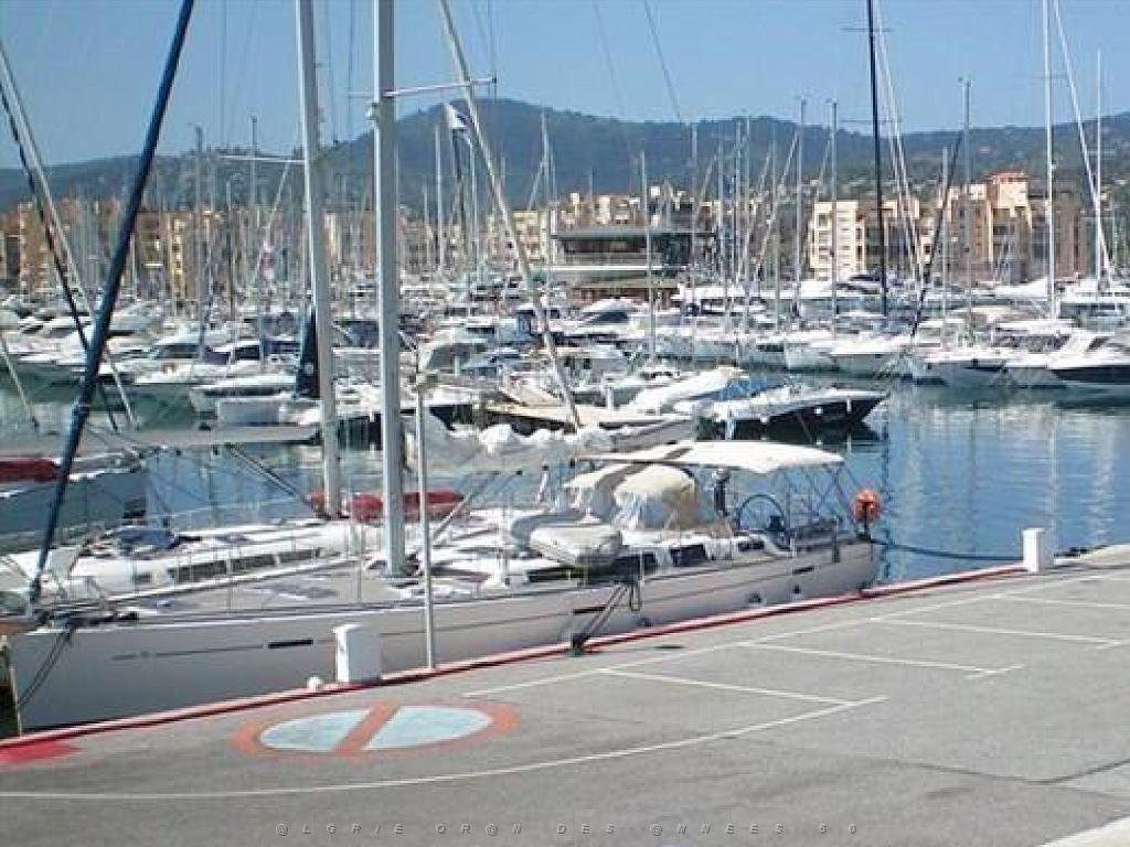 183 D36 LE LAVANDOU_000067.jpg